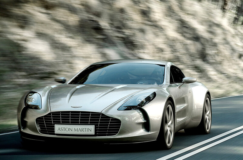 Silver Aston Martin Car — Dynamic