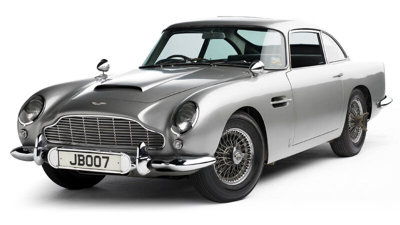 Silver Aston Martin DB5