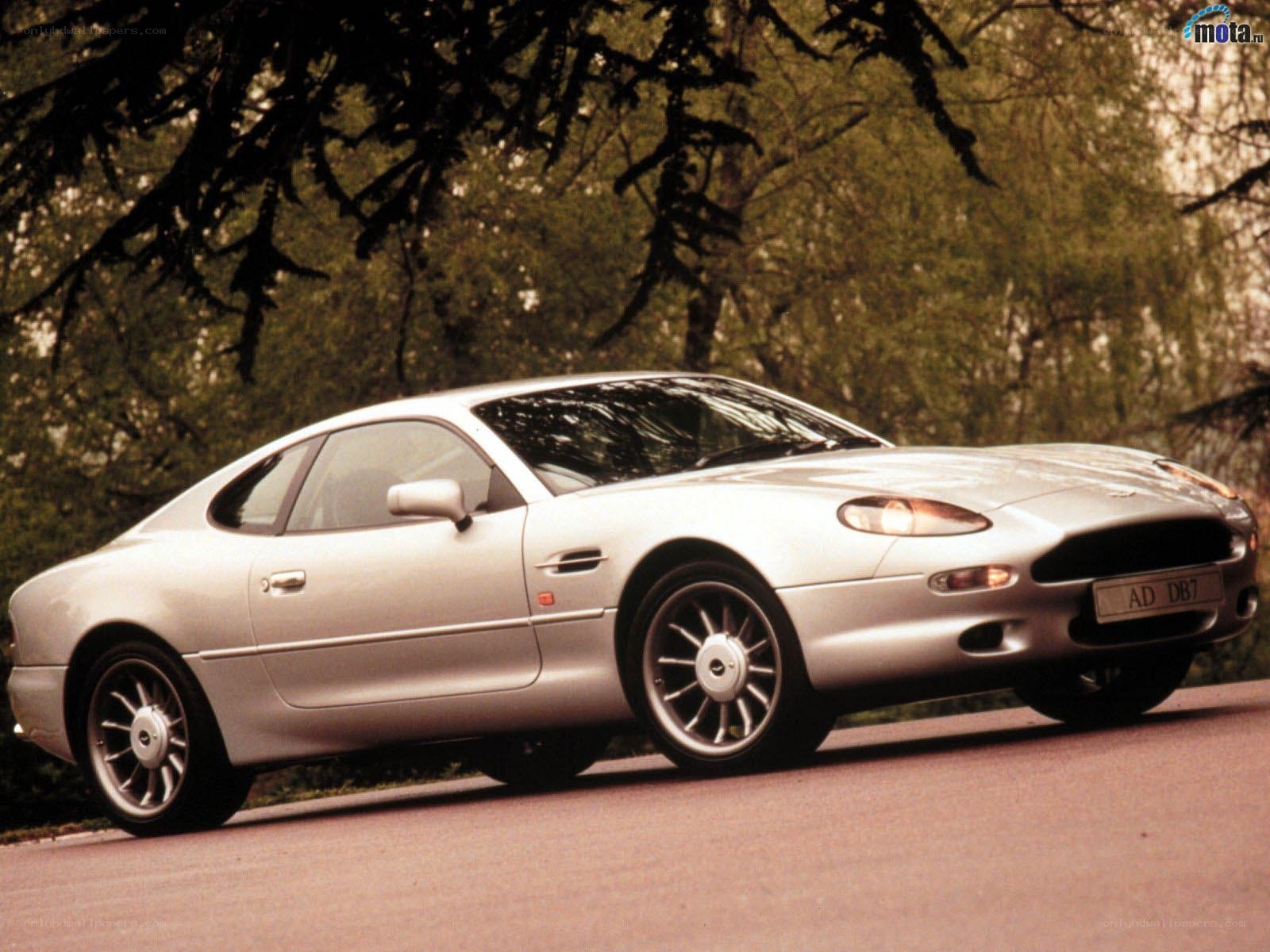 silver aston martin db7