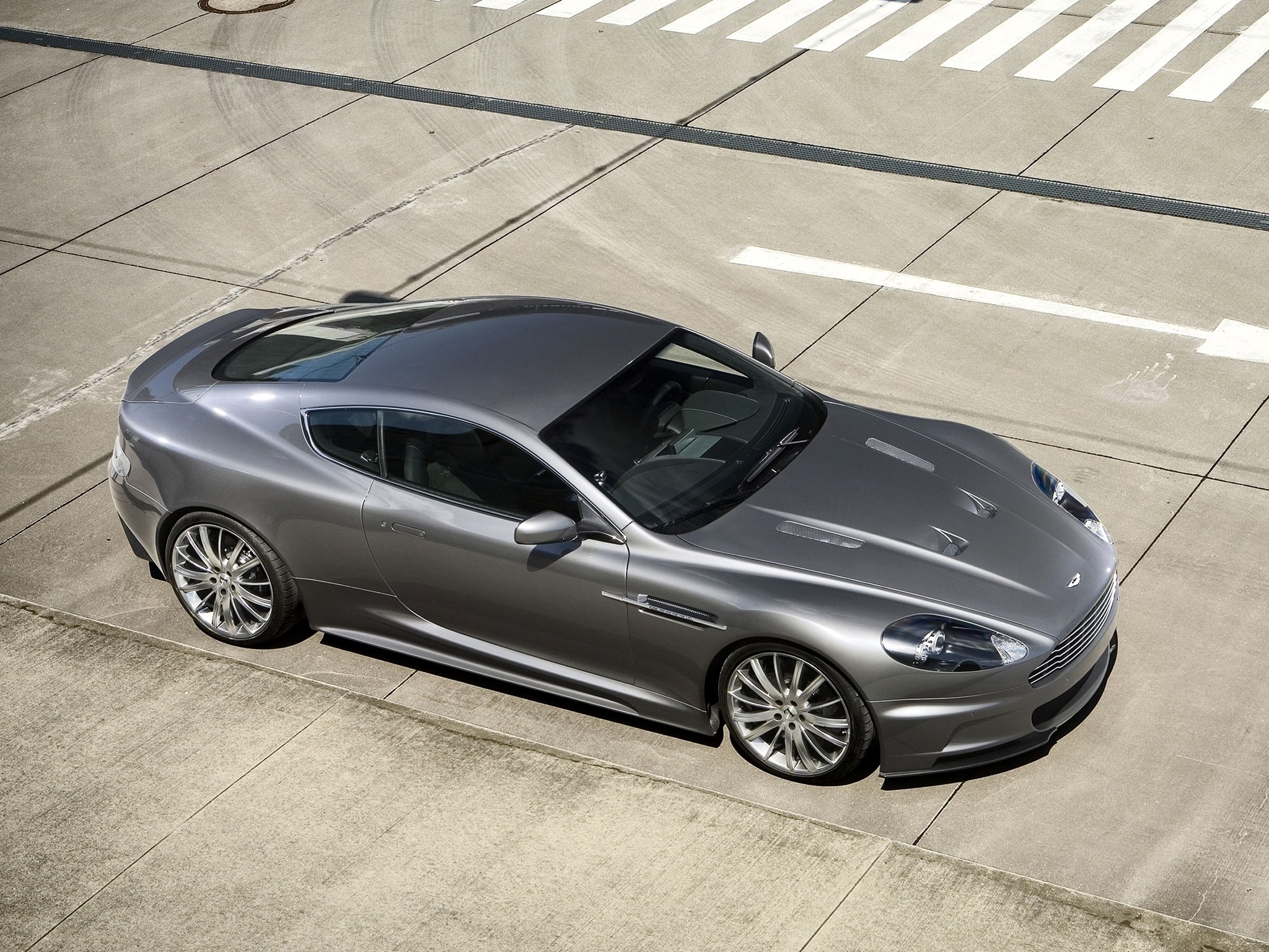 Silver Aston Martin DBS