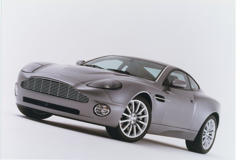 Silver Aston Martin V8 Vantage