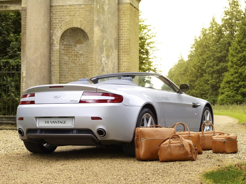 Silver Aston Martin V8 Vantage
