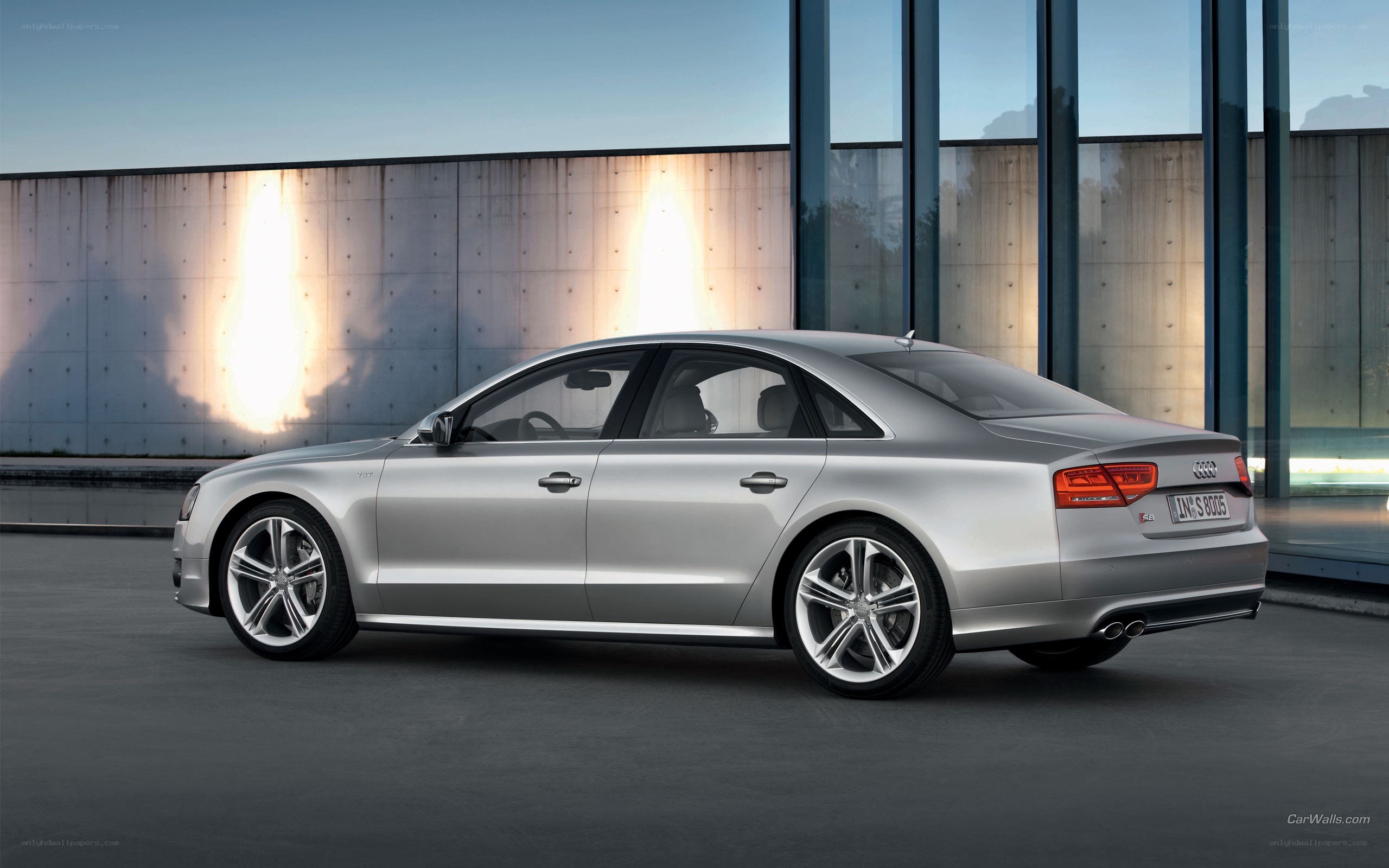 silver audi a8 sedan