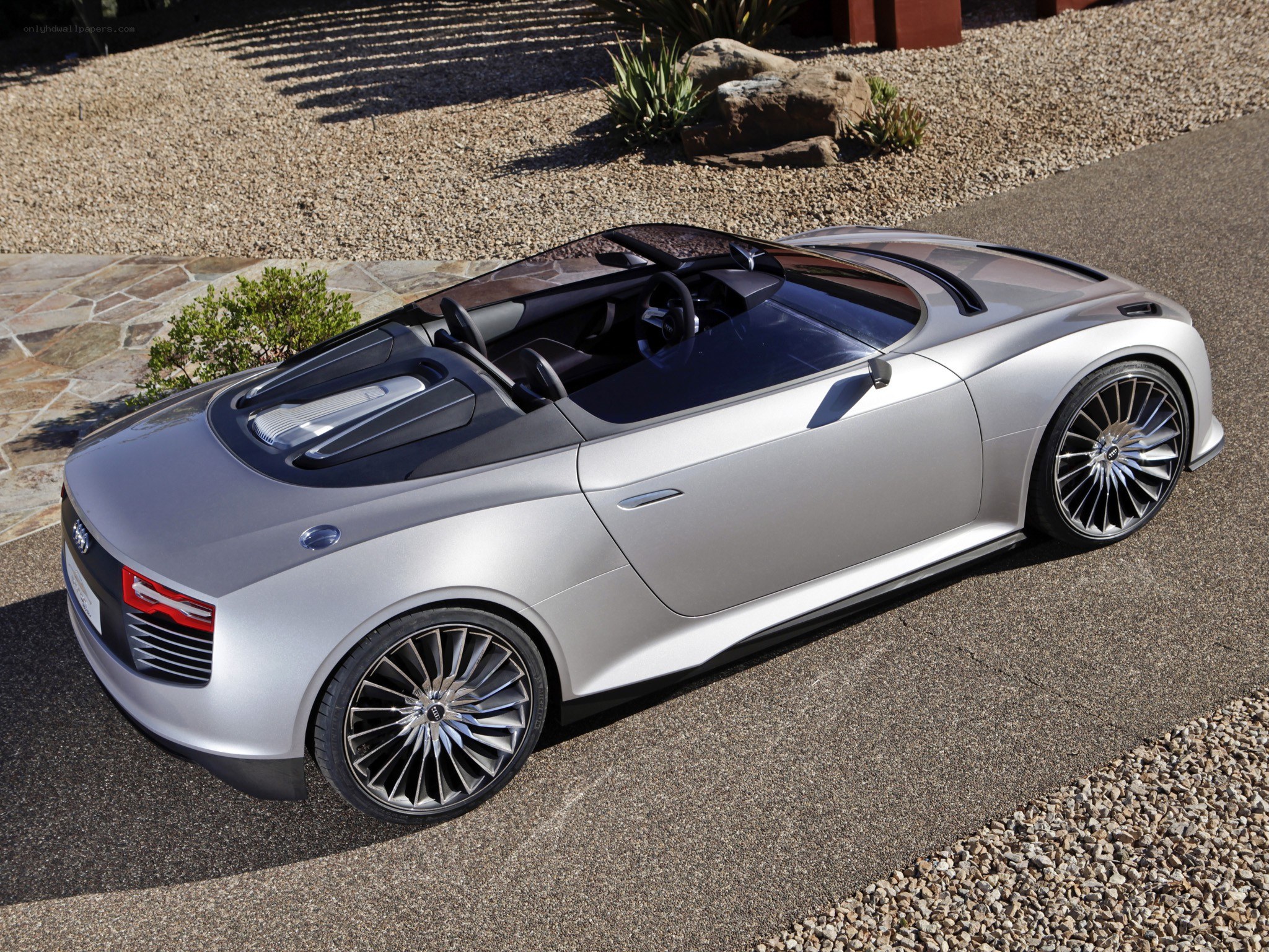 silver Audi concept car
