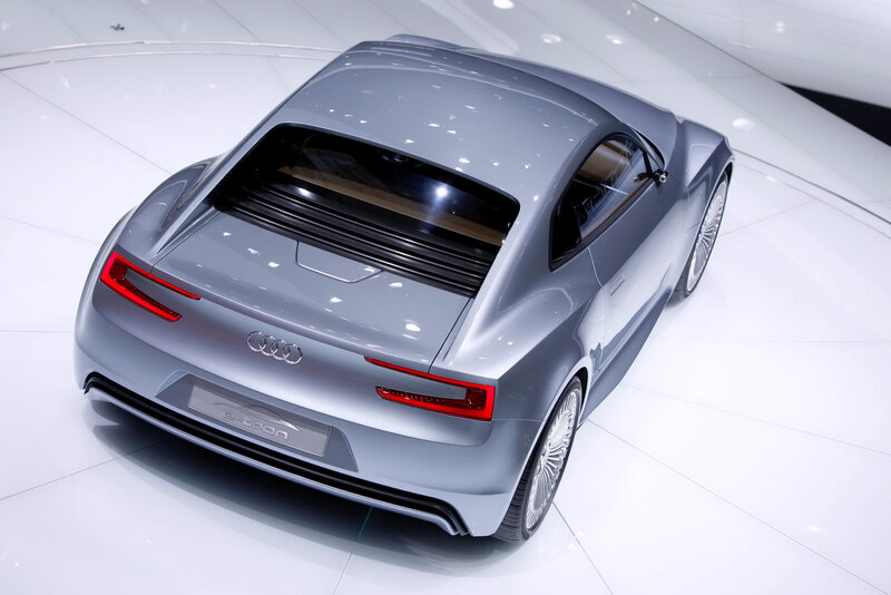 Silver Audi E-tron Concept — Modern, Photograph