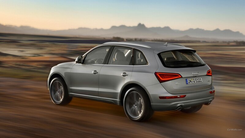 Silver Audi Q5 Suv — Dynamic, Sunset