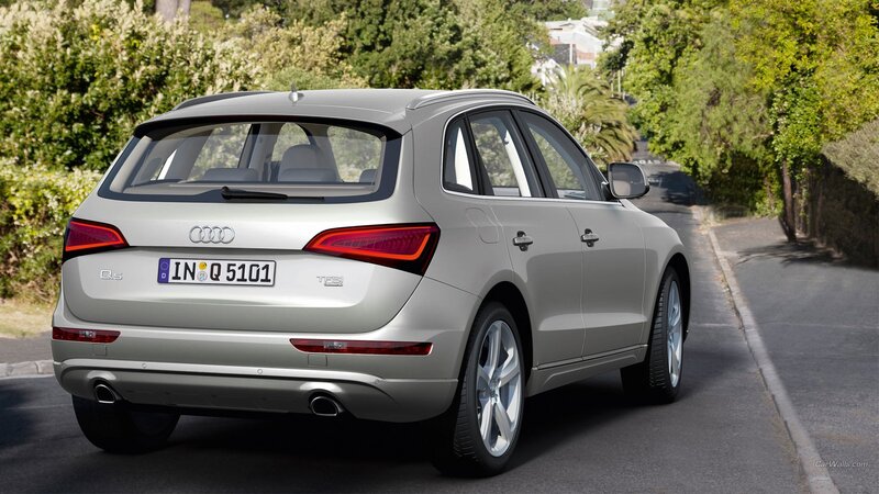 Silver Audi Q5 Suv — Serene, Afternoon, Photograph