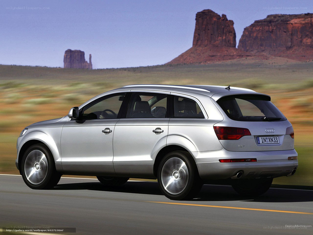 silver audi q7 on desert road