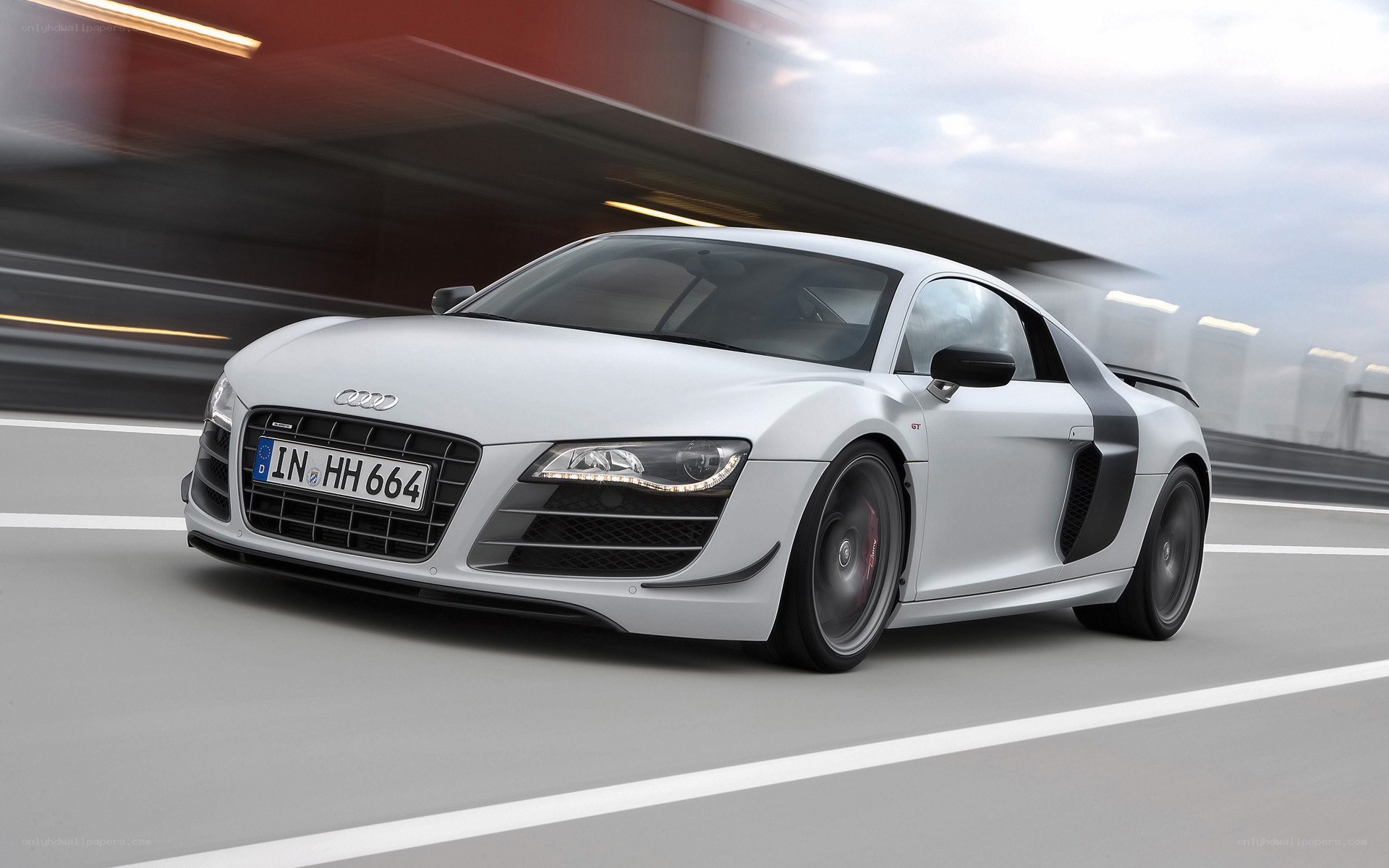 silver audi r8 gt in motion