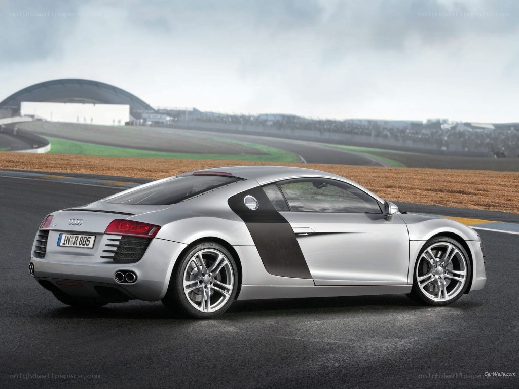 silver audi r8 on racetrack
