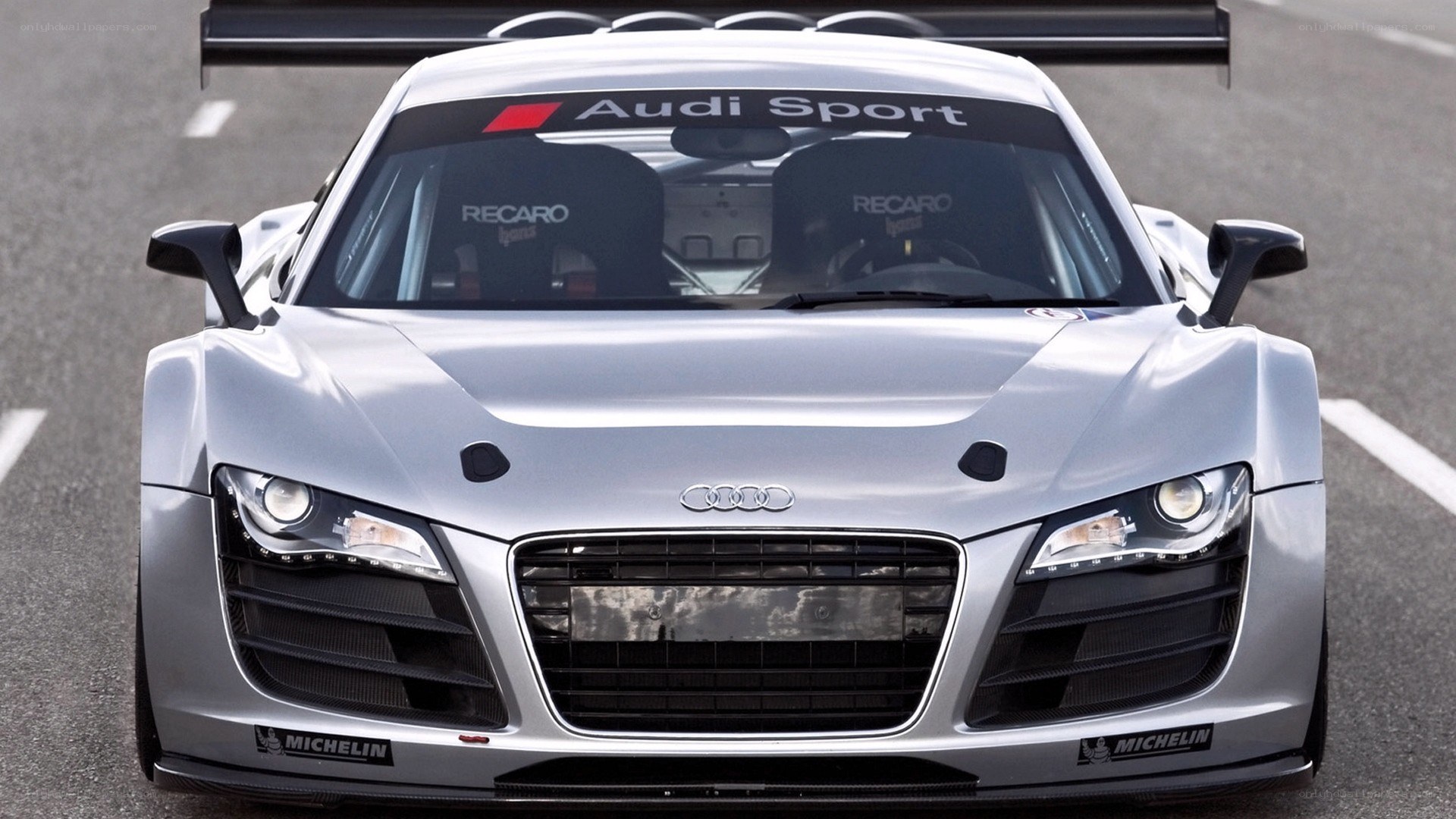 silver audi race car