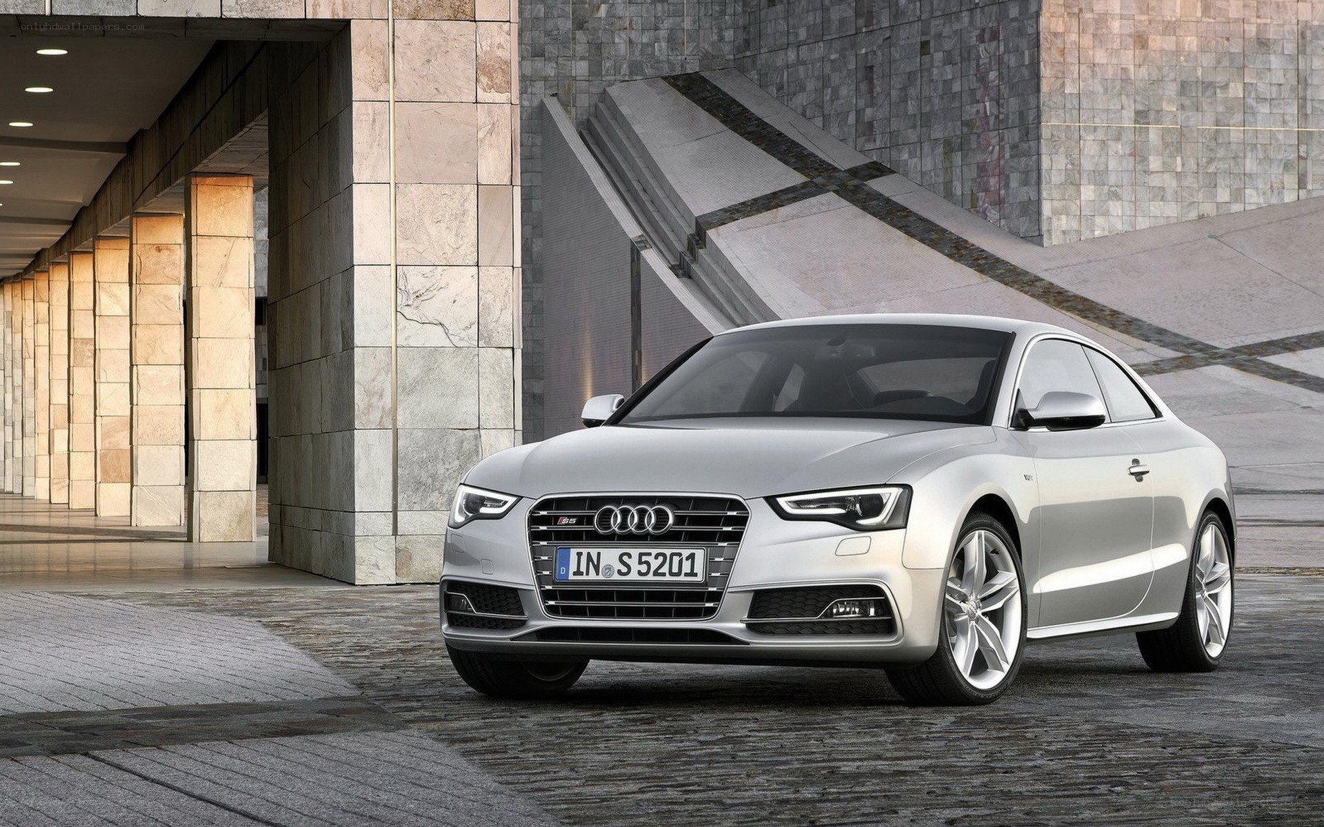Silver Audi S5 Coupe