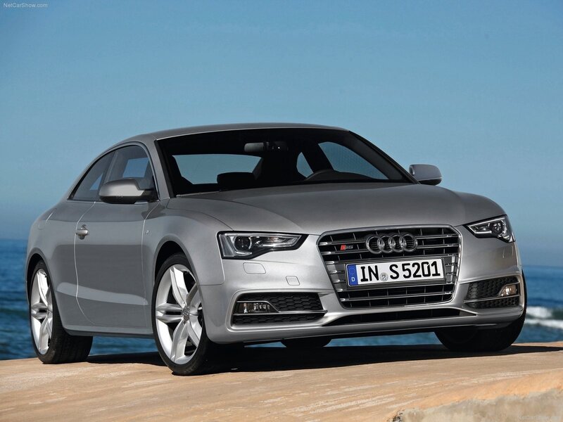 Silver Audi S5 Coupe
