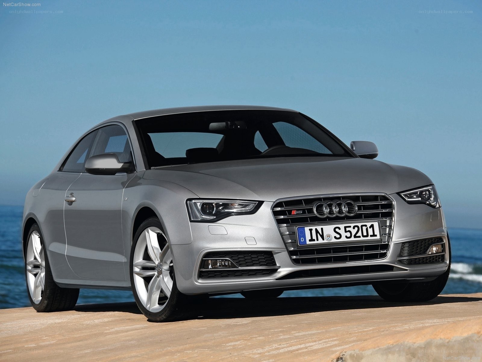 Silver Audi S5 Coupe