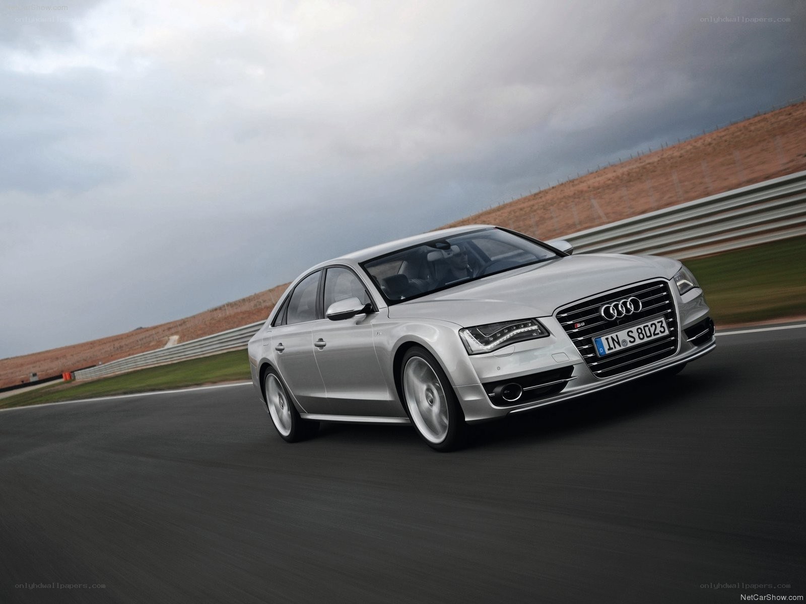silver audi s8 on racetrack