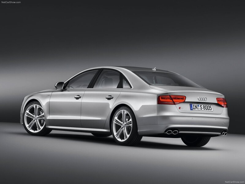 silver audi s8 sedan