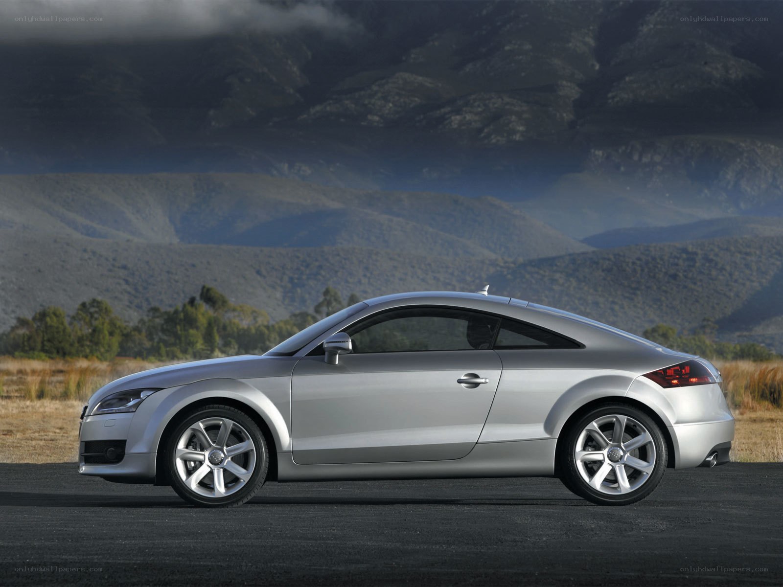 Silver Audi TT coupe