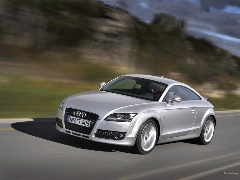 silver audi tt in motion