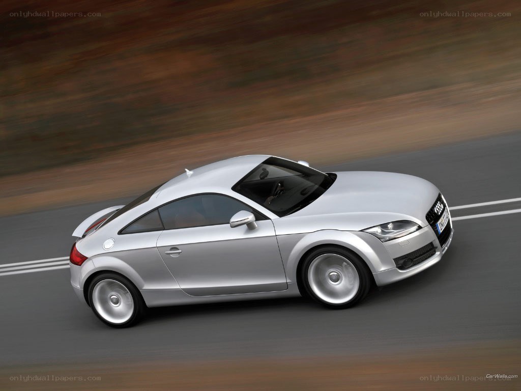 silver audi tt in motion