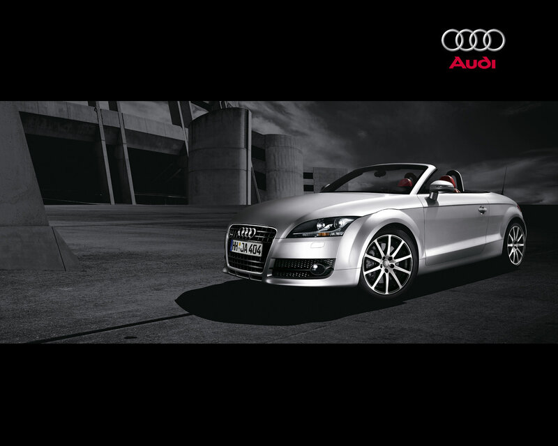 Silver Audi Tt Roadster — Dramatic, Night