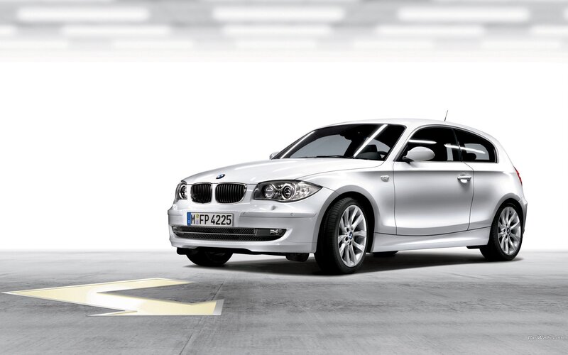 silver bmw 1-series hatchback