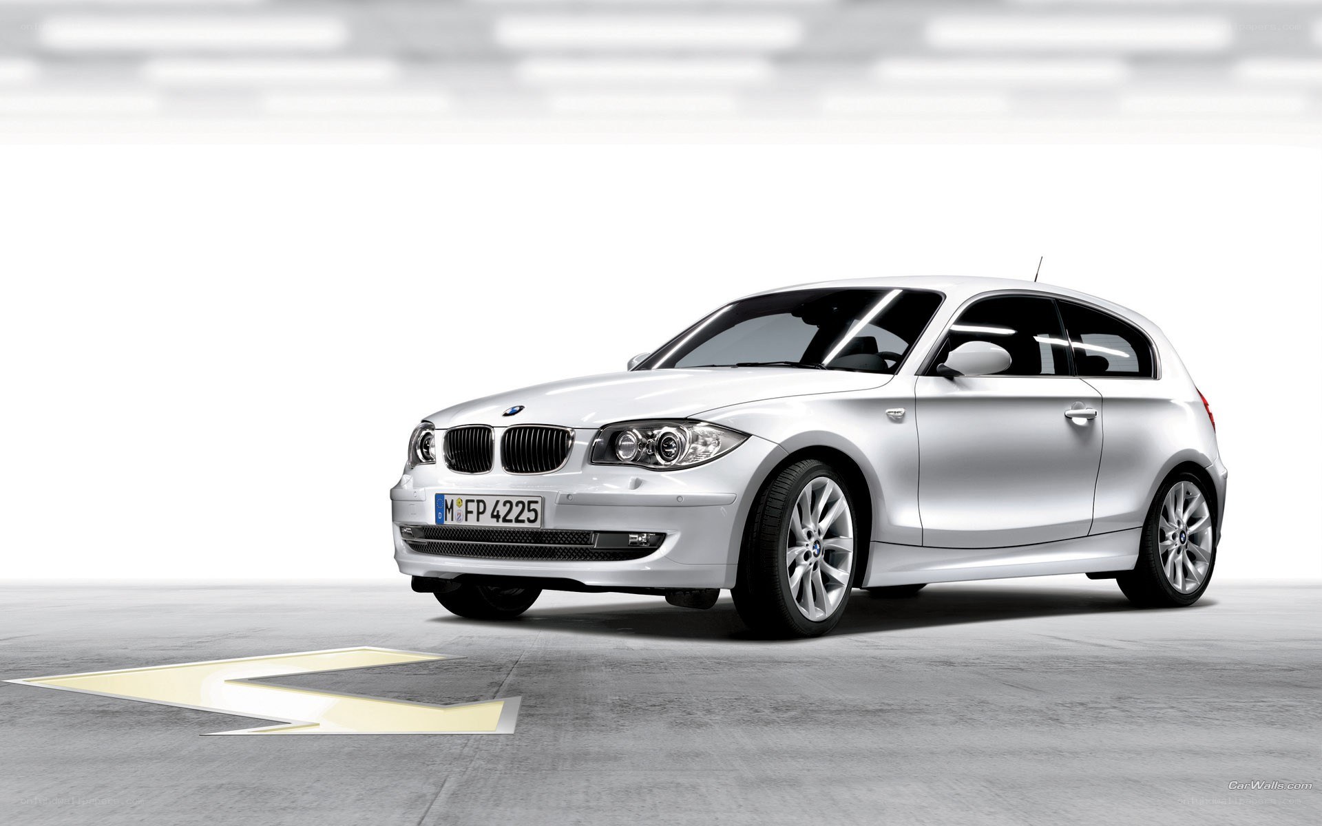 silver bmw 1-series hatchback
