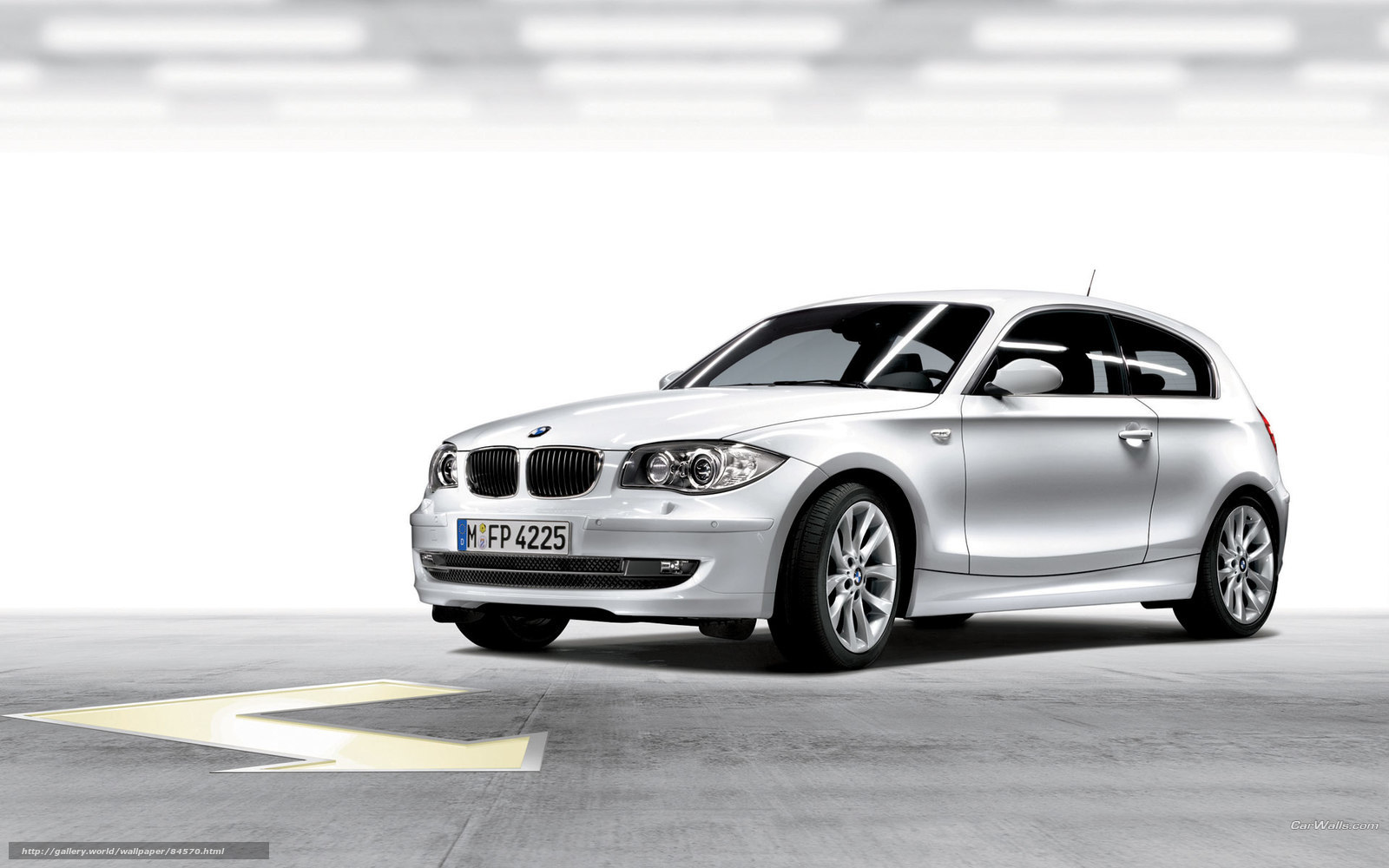 silver bmw 1-series hatchback