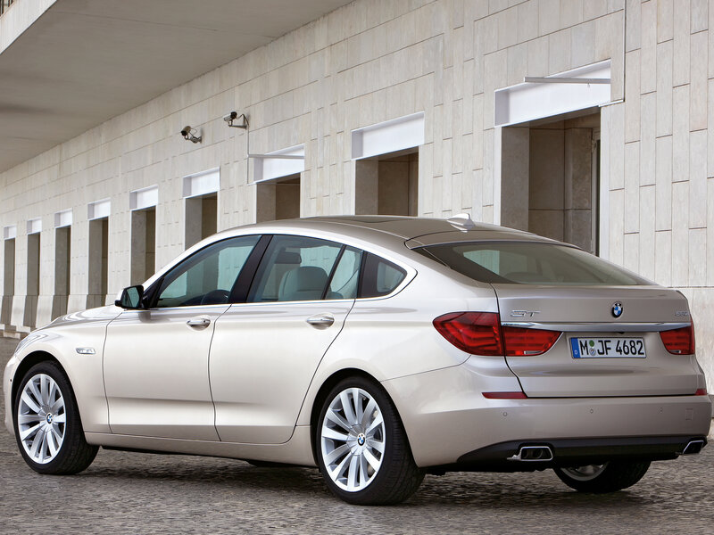 silver bmw 5-series gran turismo