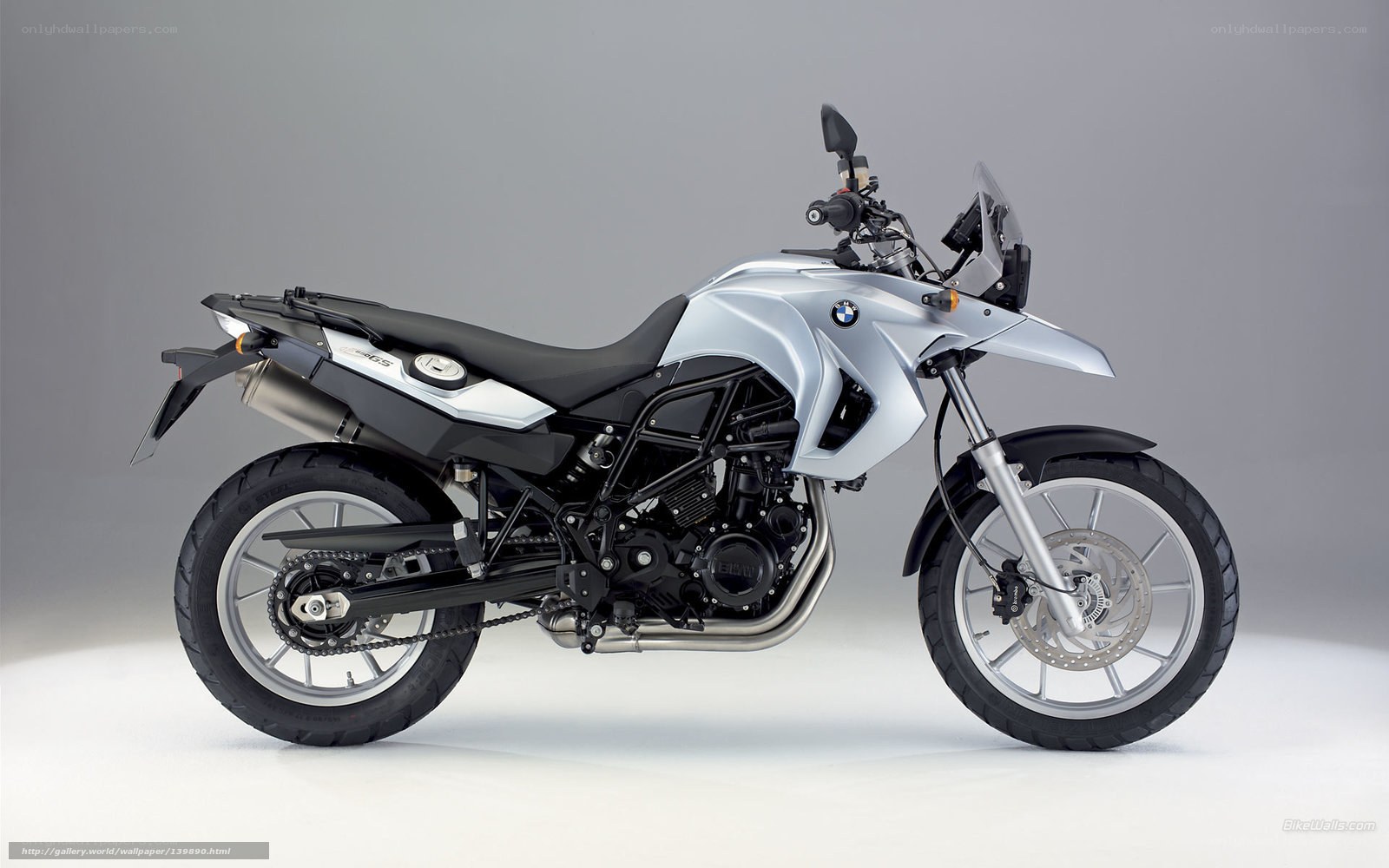 silver bmw adventure motorcycle