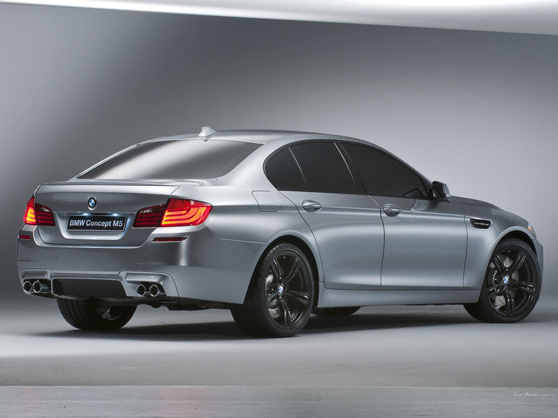 Silver BMW Concept M5 — Neutral