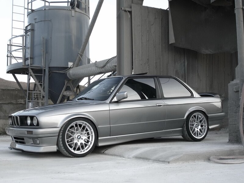 silver bmw e30 coupe