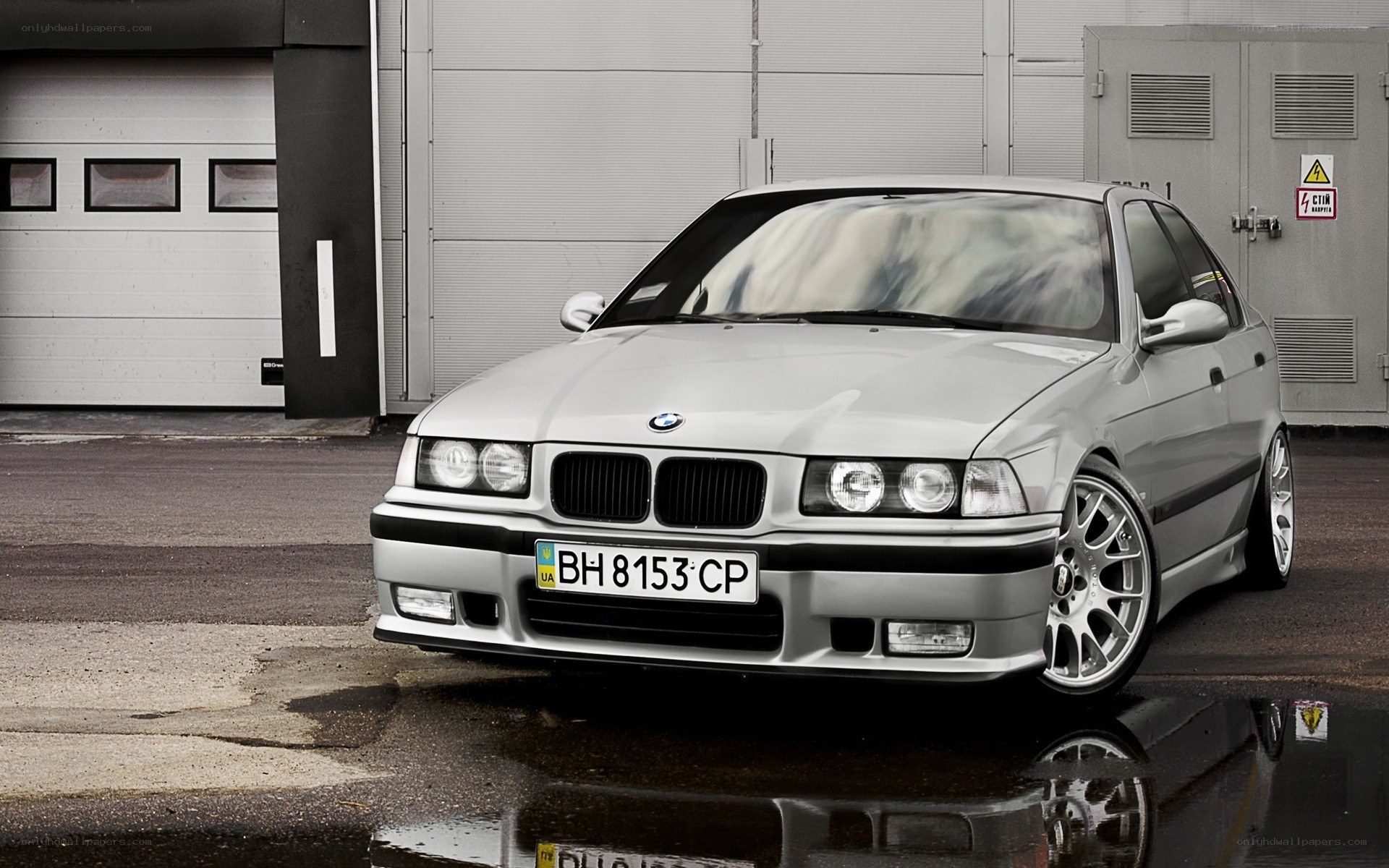 silver bmw e36 sedan