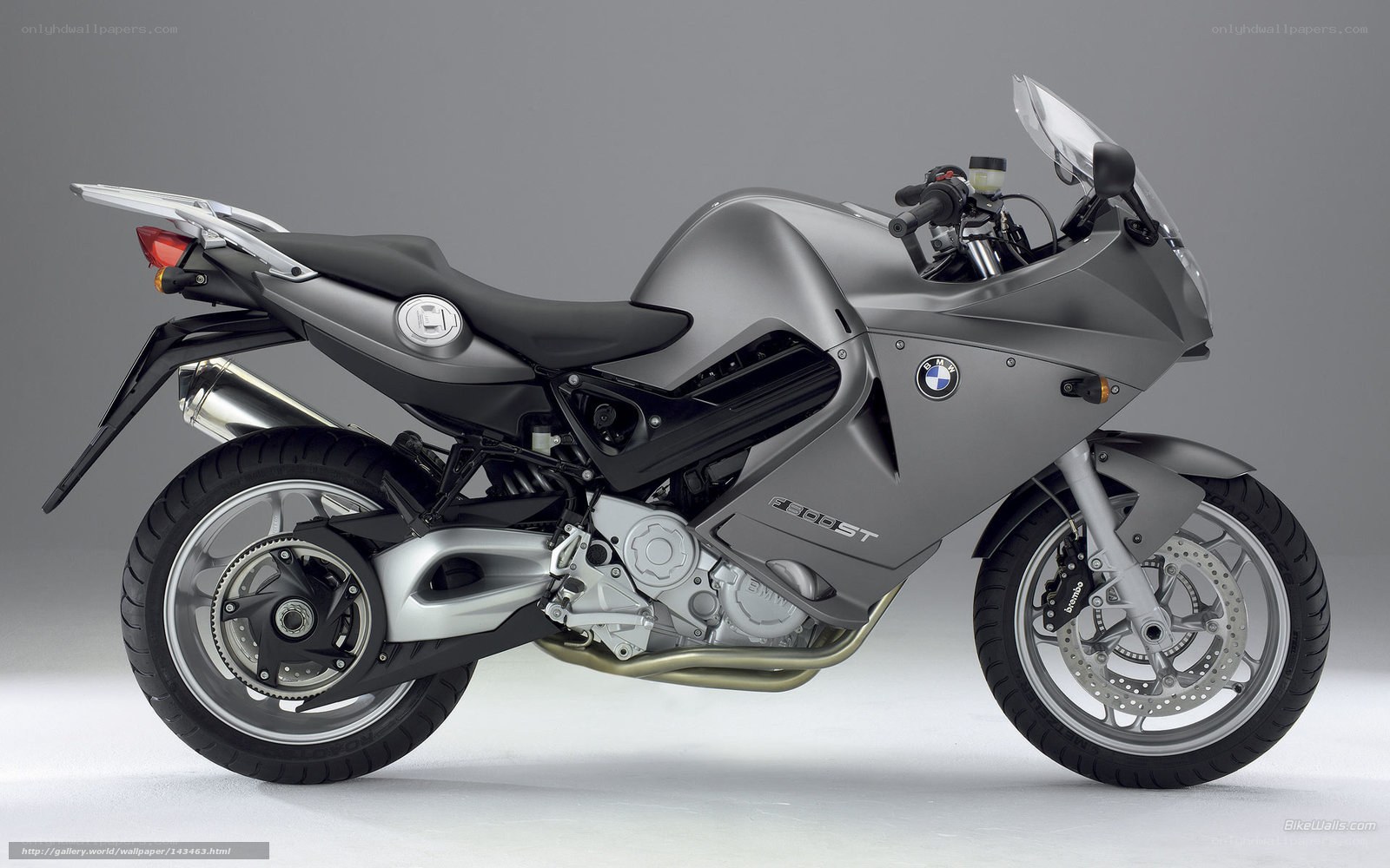 silver bmw f650 gs motorcycle
