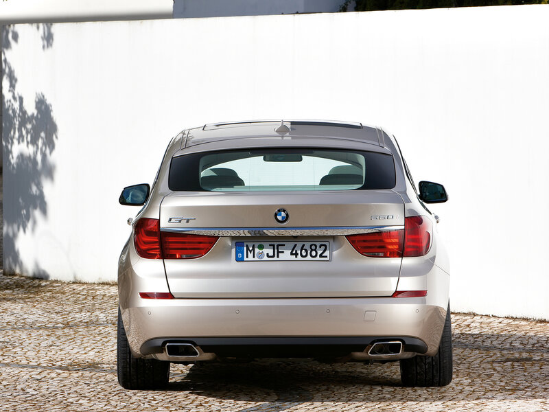 silver bmw gt rear view