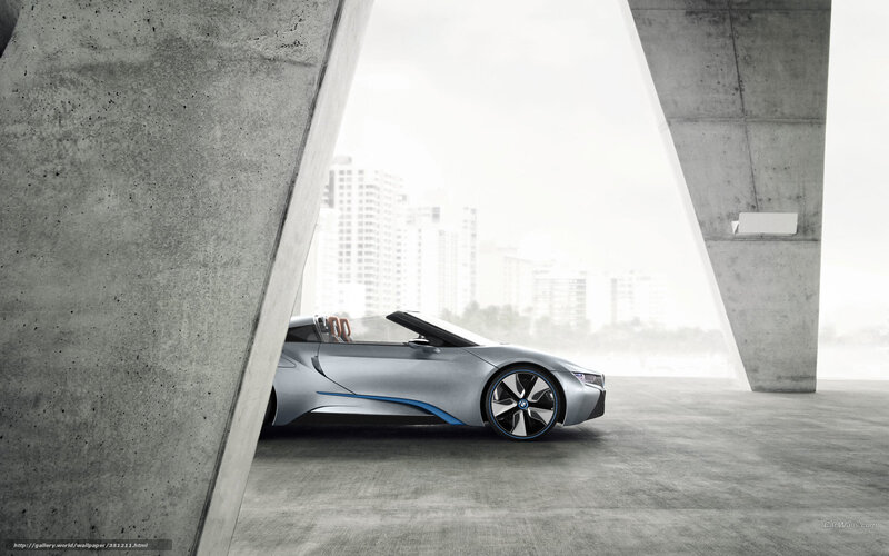 Silver BMW i8 Spyder