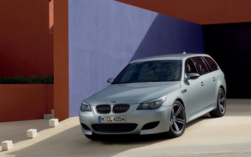 silver bmw m5 station wagon