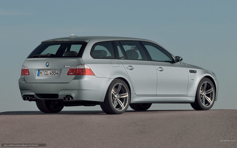 Silver BMW M5 Station Wagon — Neutral