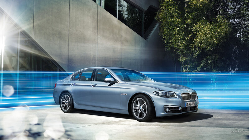 Silver Bmw Sedan — Dynamic, Afternoon, Photograph, Building