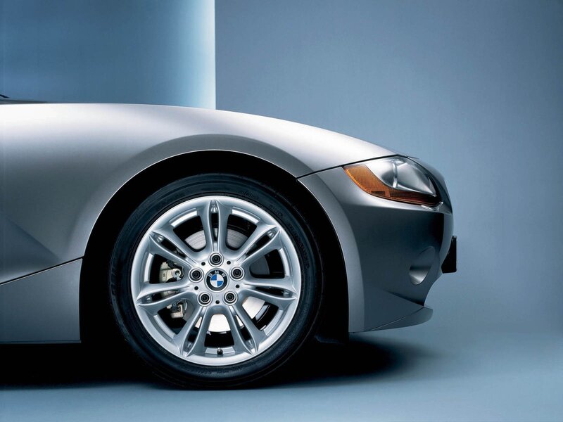 silver bmw z4 front wheel