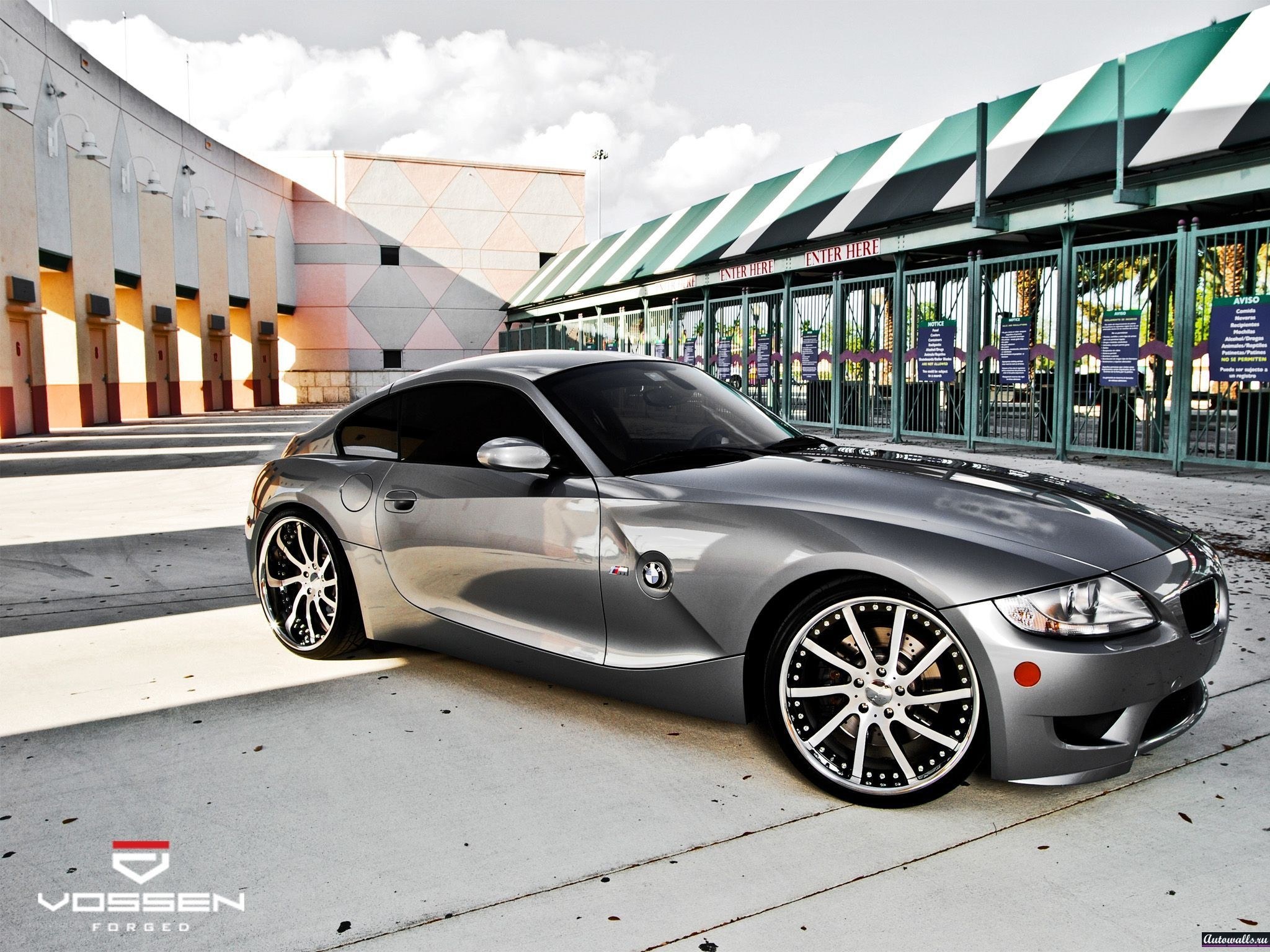 Silver BMW Z4 with custom wheels