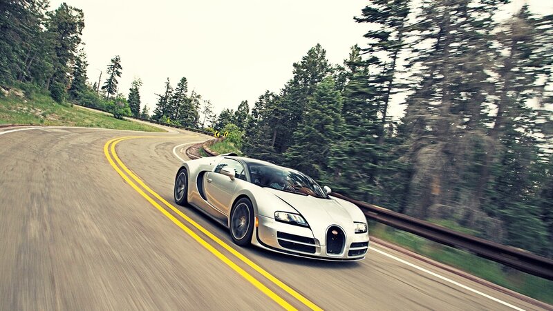 Silver Bugatti Veyron — Dynamic, Afternoon, Photograph, Car