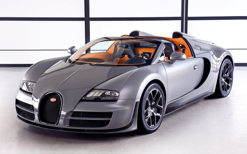 Silver Bugatti Veyron — Gray, Modern, Photograph