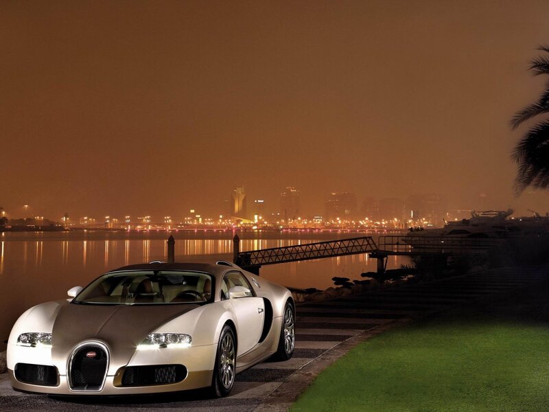 Silver Bugatti Veyron — Serene, Night