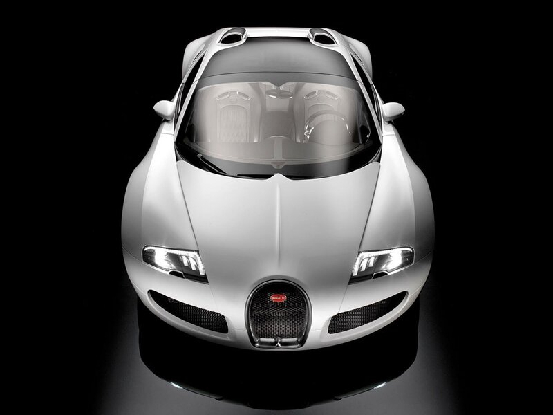 Silver Bugatti Veyron — White, Dramatic