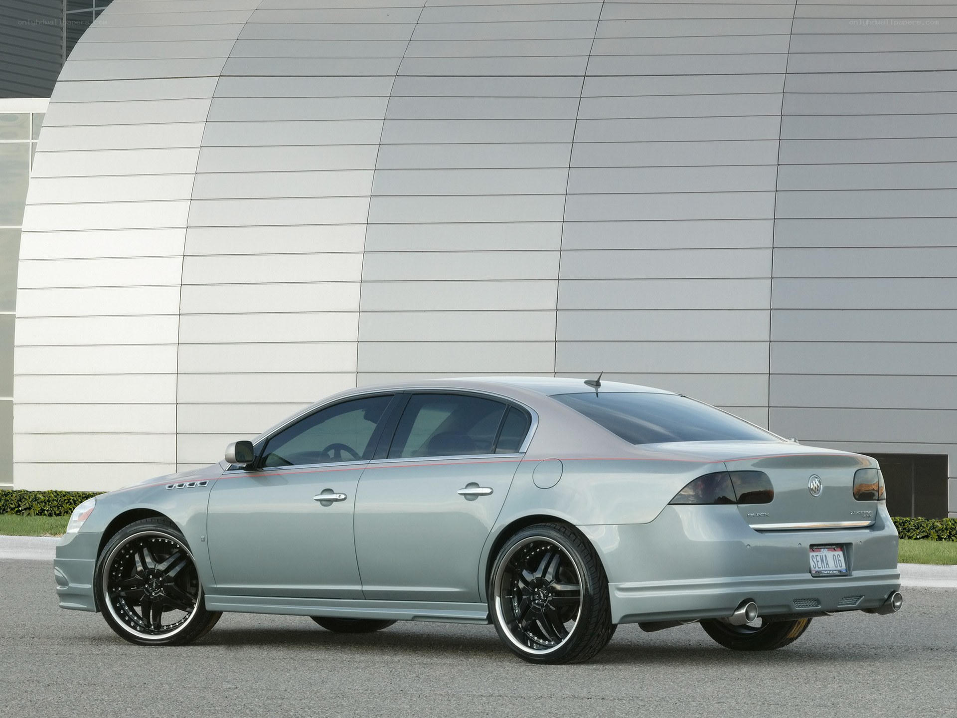 silver buick lucerne sedan