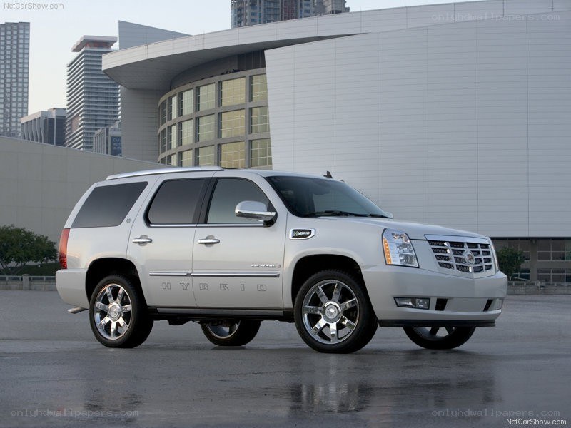 silver cadillac escalade hybrid