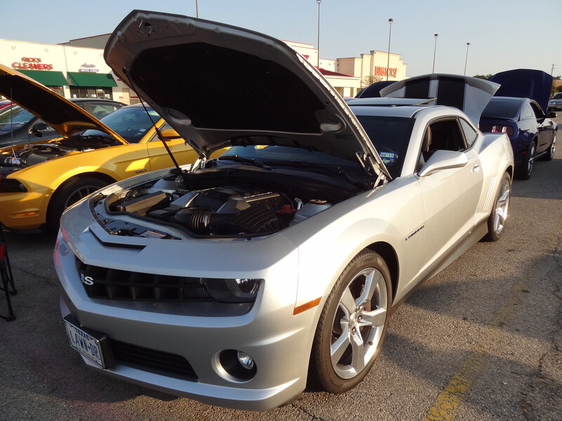 Silver Camaro Car — Neutral, Afternoon, Photograph