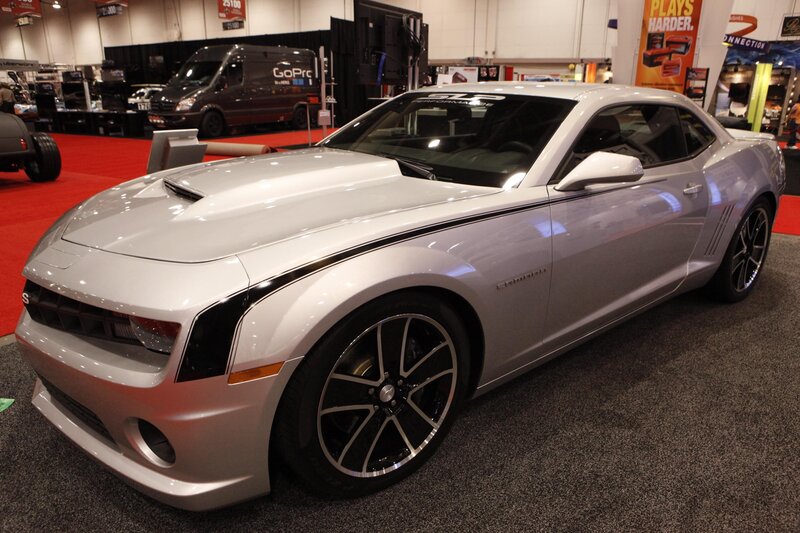 Silver Camaro Car — Neutral
