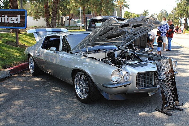 Silver Camaro Car — Outdoor