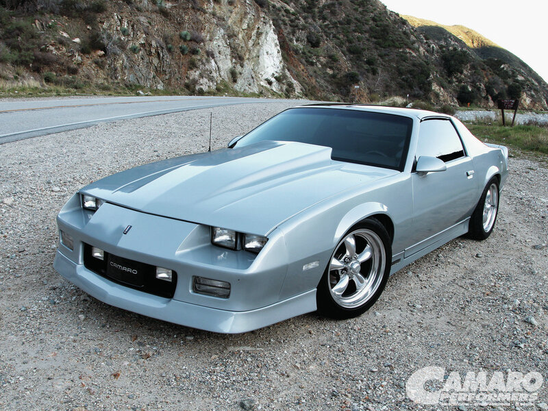 Silver Camaro Car — Serene